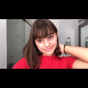 Meet your Posher, Allison